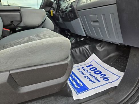 Used 2015 Ford F250 XL w/ Power Equipment Group image 46