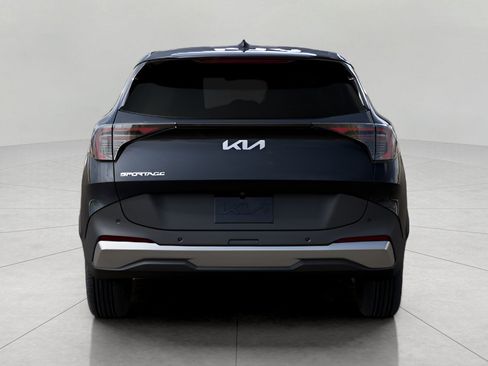 Used 2026 Kia Sportage EX FWD image 6