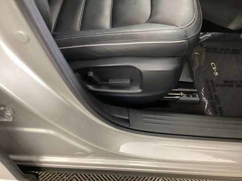 Used 2025 MAZDA CX-5 AWD 2.5 S w/ Preferred Package image 9