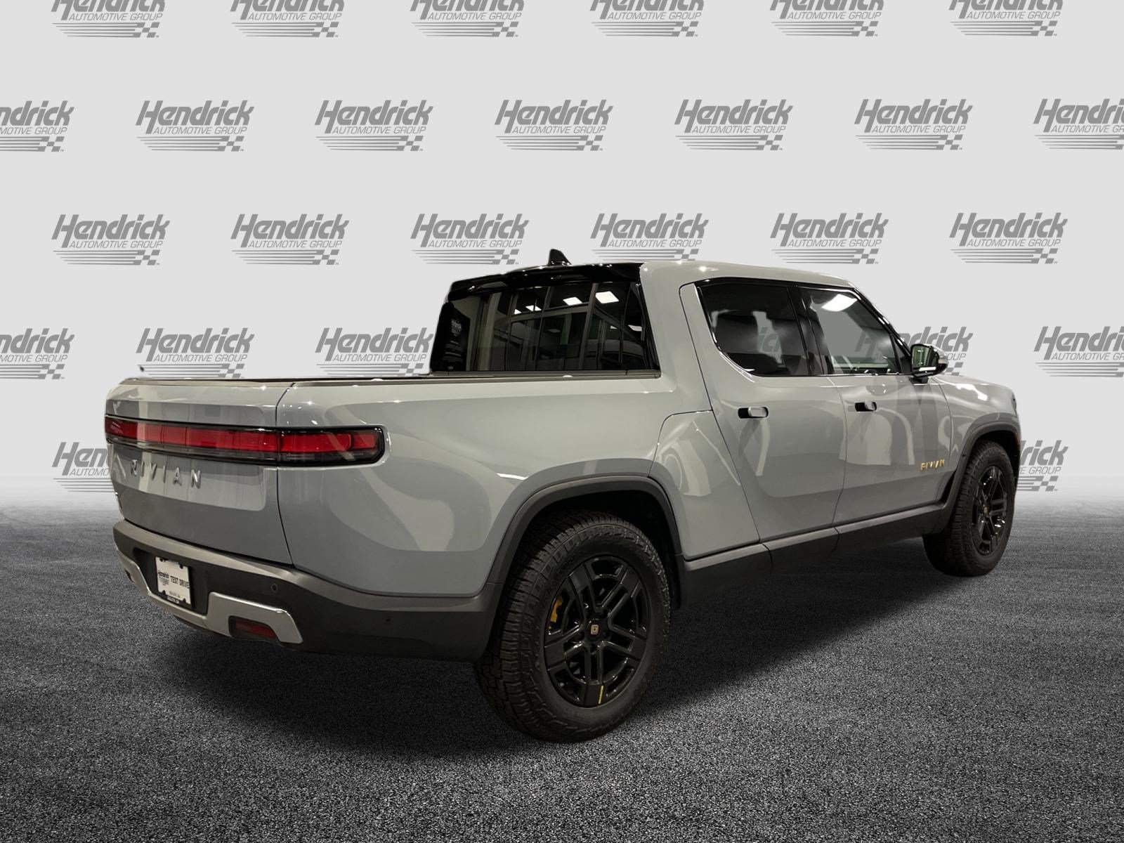 Used 2023 Rivian R1T Adventure Quad AWD/4WD image 10
