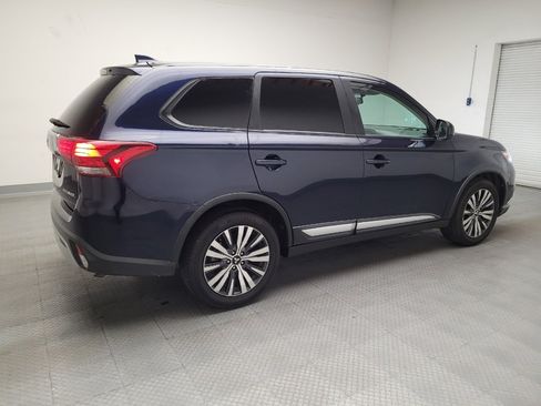 Used 2019 Mitsubishi Outlander ES image 10