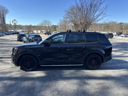 Used 2021 Kia Telluride SX w/ SX Prestige Package image 9