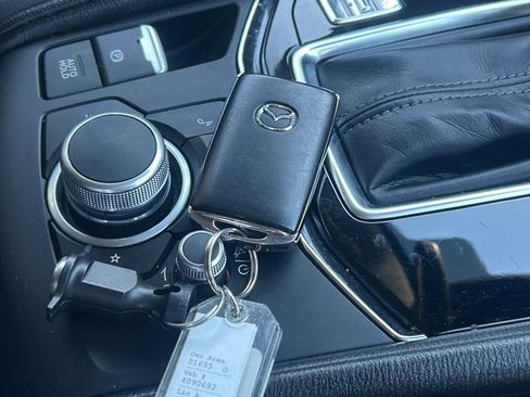 Used 2025 MAZDA CX-5 AWD 2.5 S w/ Preferred Package image 22