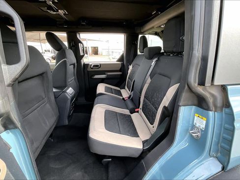 Used 2022 Ford Bronco Wildtrak image 19