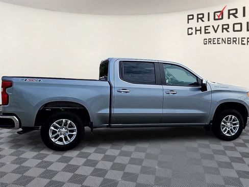 Used 2024 Chevrolet Silverado 1500 LT AWD/4WD image 9