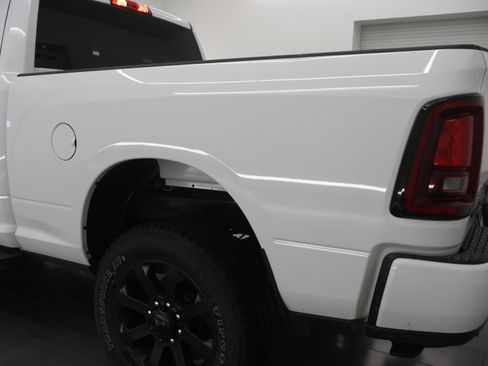 Used 2025 RAM 2500 Big Horn image 31