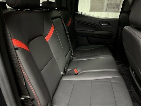 Certified 2023 Chevrolet Colorado Z71 w/ Z71 Convenience Package 2 image 26