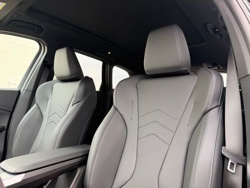 New 2026 BMW X1 xDrive28i w/ Technology Package AWD/4WD image 5