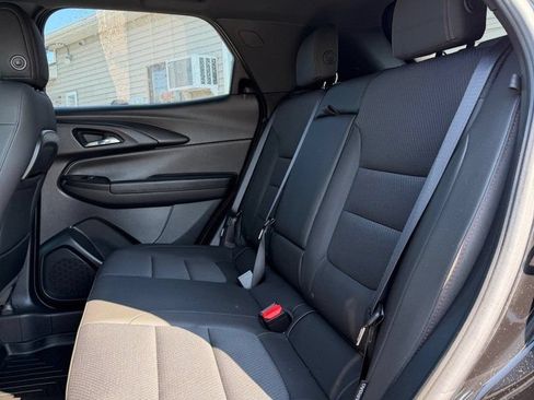 Used 2022 Chevrolet TrailBlazer RS AWD/4WD image 29