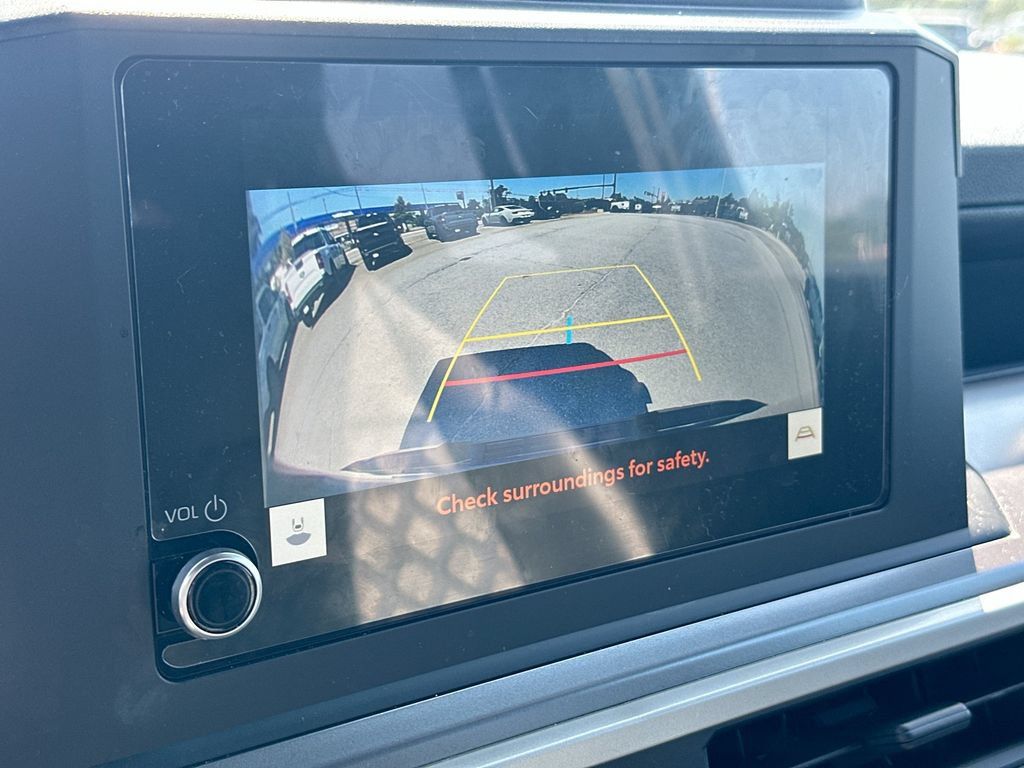 Used 2025 Toyota Tacoma SR5 RWD image 23