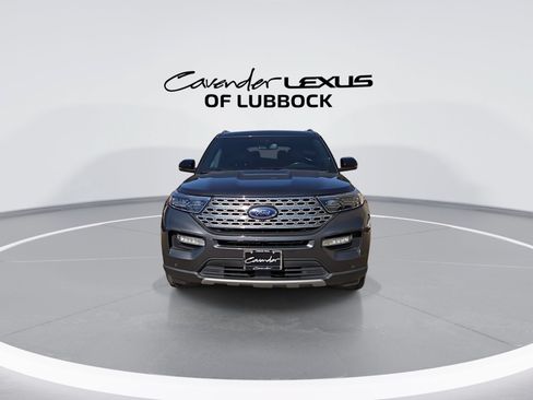 Used 2020 Ford Explorer Limited RWD image 3