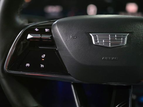 Used 2024 Cadillac Lyriq Sport image 20