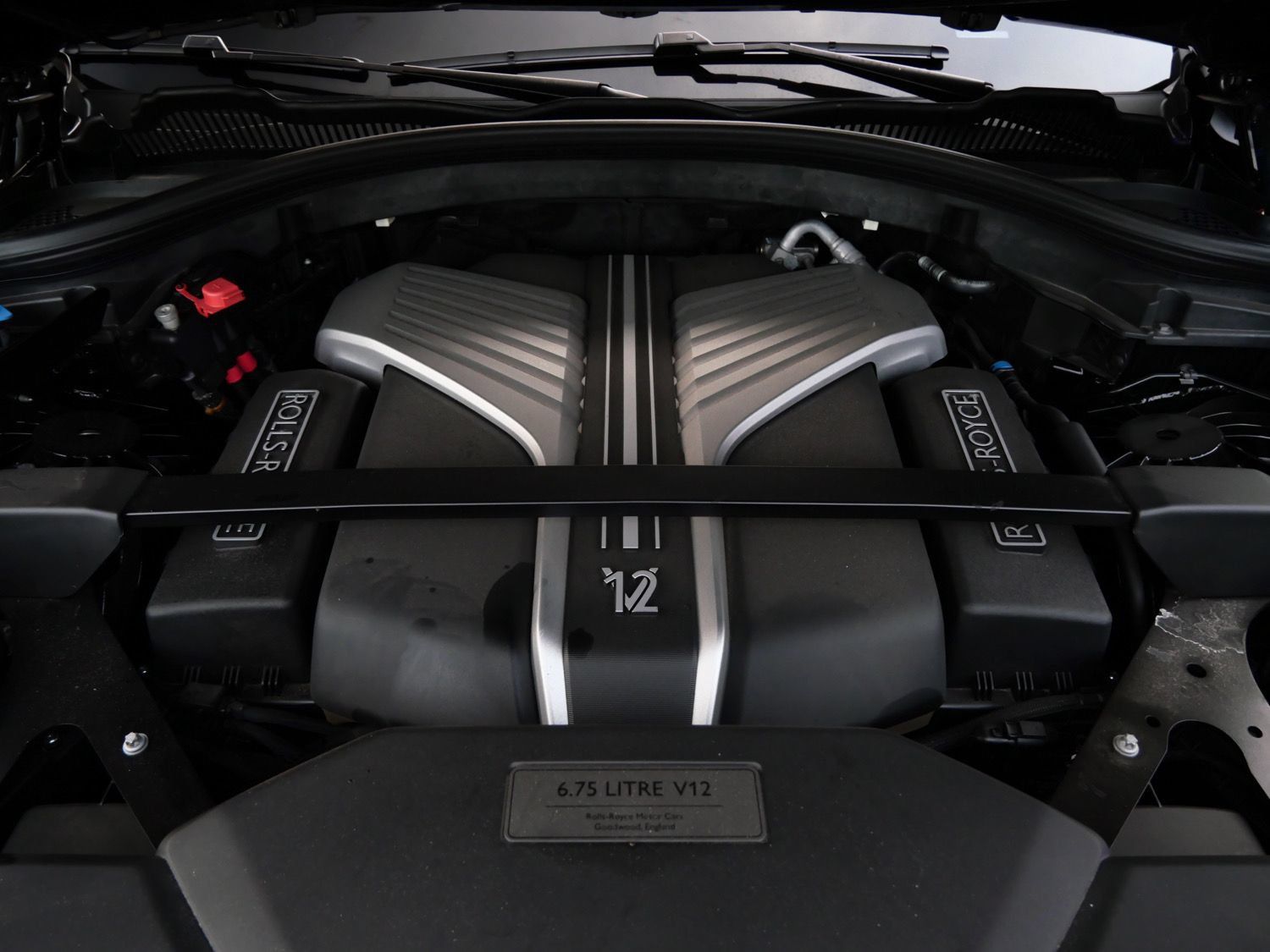 Certified 2023 Rolls-Royce Cullinan AWD/4WD image 28