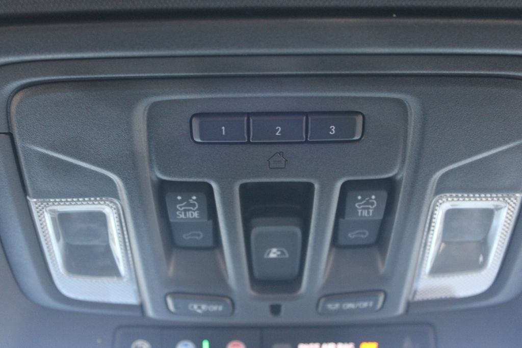 Used 2022 GMC Sierra 1500 AT4 w/ AT4 Preferred Package AWD/4WD image 44