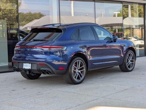 New 2026 Porsche Macan image 9