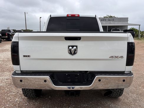 Used 2018 RAM 2500 SLT AWD/4WD image 4