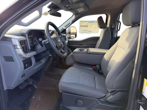 New 2026 Ford F250 XL w/ 360-Degree Camera Package image 9