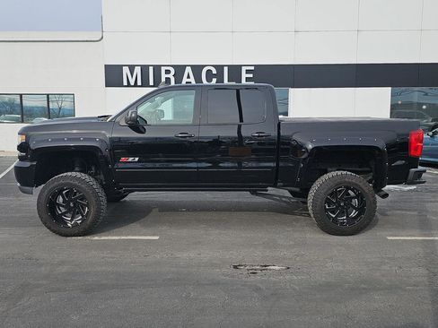 Used 2016 Chevrolet Silverado 1500 LTZ Z71 w/ LTZ Plus Package image 3