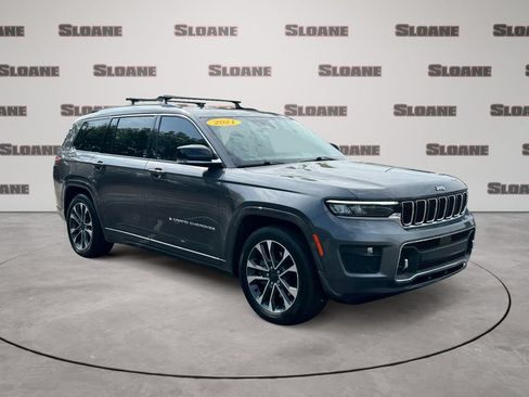 Used 2021 Jeep Grand Cherokee L Overland w/ Luxury Tech Group IV AWD/4WD image 7
