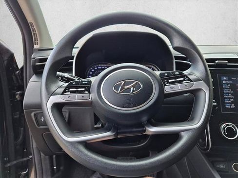Used 2023 Hyundai Tucson SEL FWD image 12