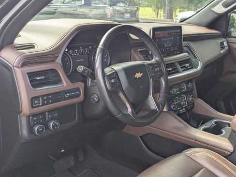 Used 2021 Chevrolet Tahoe High Country AWD/4WD image 9