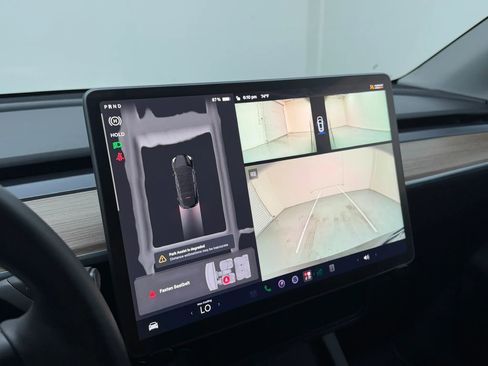 Used 2025 Tesla Model Y Long Range RWD image 26