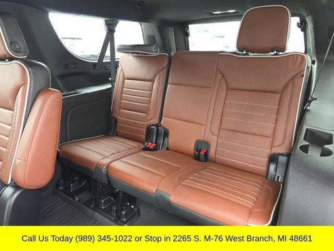 Used 2024 GMC Yukon XL Denali Ultimate w/ LPO, Floor Liner Package AWD/4WD image 19