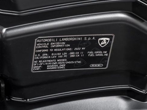 Used 2022 Lamborghini Huracan EVO RWD image 62