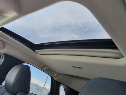 Used 2024 MAZDA CX-30 AWD 2.5 S w/ Preferred Package image 18