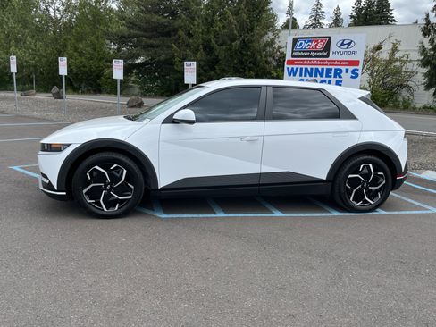Certified 2024 Hyundai Ioniq 5 SEL RWD image 2