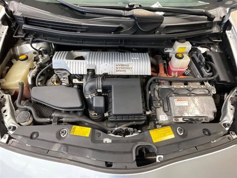 Used 2011 Toyota Prius Four FWD image 21