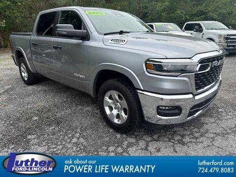 Used 2025 RAM 1500 Big Horn AWD/4WD image 1
