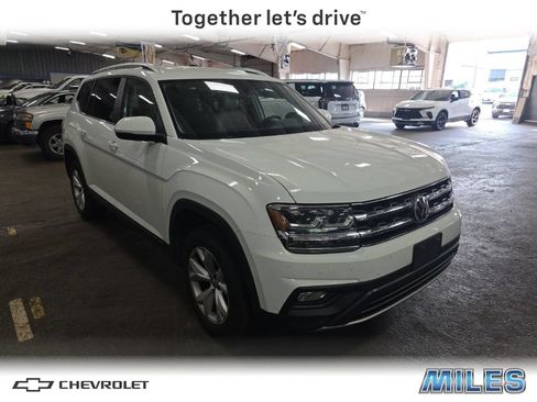 Used 2019 Volkswagen Atlas SE FWD image 1