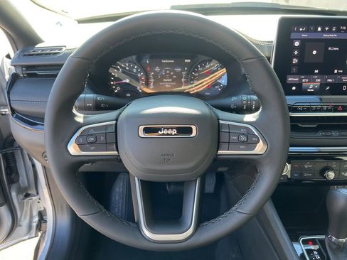 New 2026 Jeep Compass Latitude AWD/4WD image 12