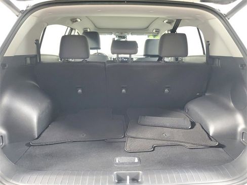 Used 2022 Kia Sportage EX image 7