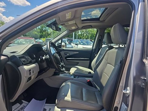 Used 2022 Honda Pilot Special Edition image 9