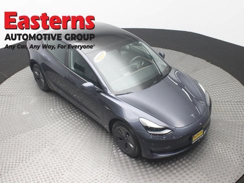 Used 2023 Tesla Model 3 Standard Range RWD image 3