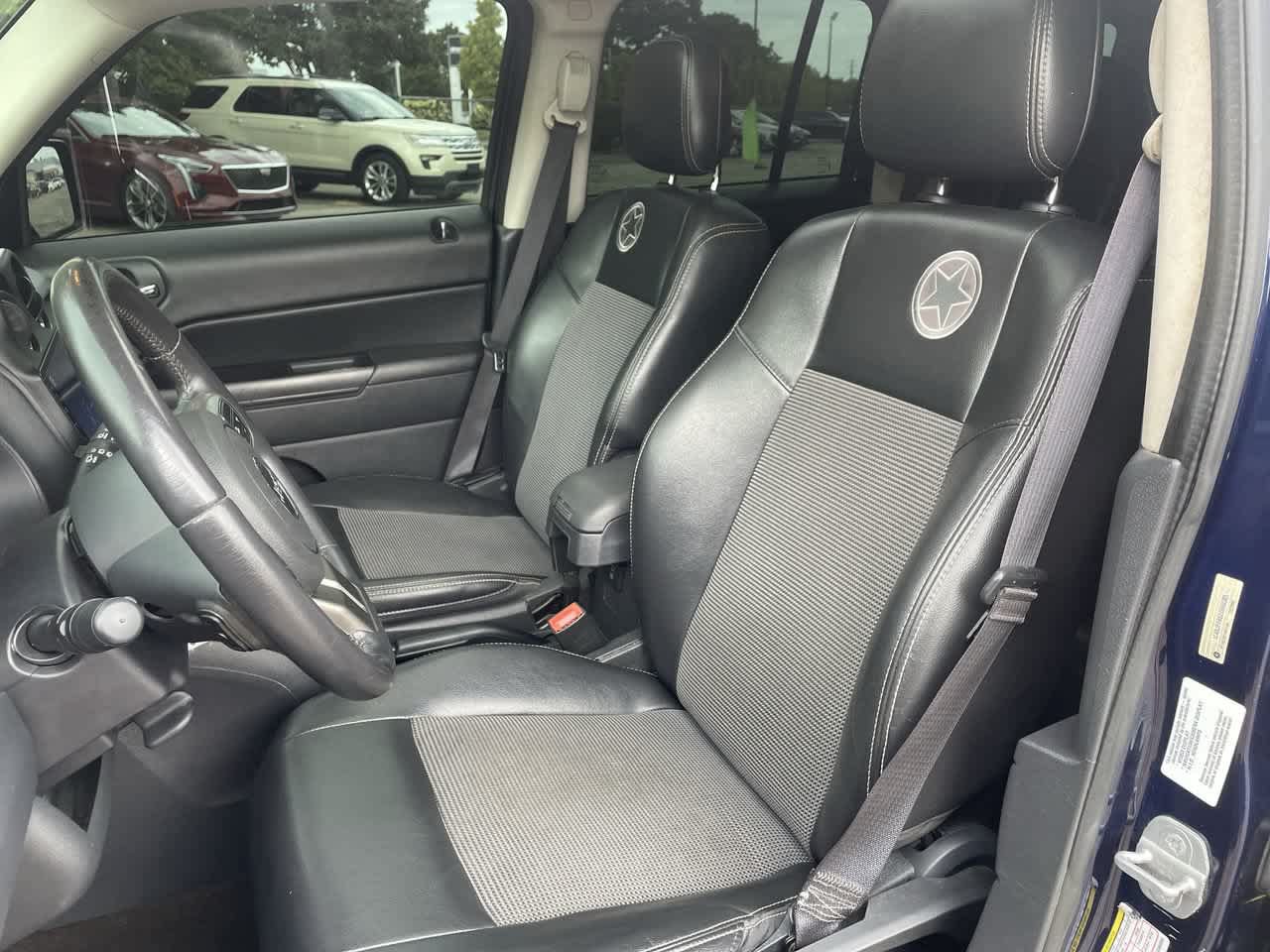 Used 2014 Jeep Patriot Latitude w/ Freedom Edition Package FWD image 12