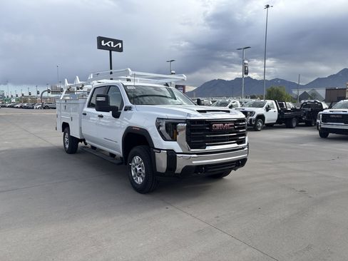 New 2026 GMC Sierra 2500 Pro w/ Convenience Package image 8