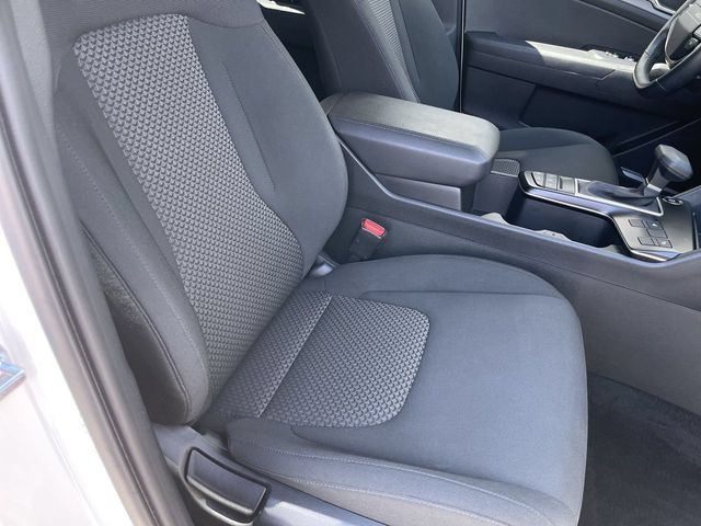 Used 2026 Kia Sportage LX AWD/4WD image 23
