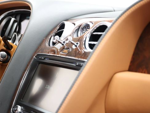 Used 2014 Bentley Flying Spur W12 AWD/4WD image 87