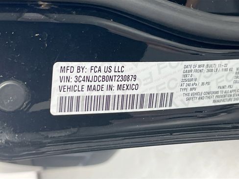 Used 2022 Jeep Compass Limited w/ Sun and Sound Group image 32