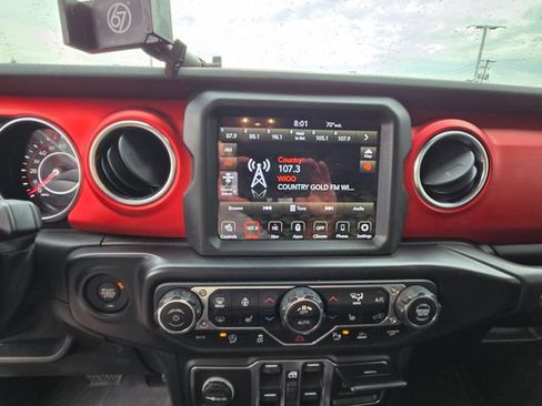 Used 2020 Jeep Gladiator Rubicon AWD/4WD image 7