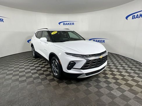 Certified 2023 Chevrolet Blazer LT w/ Convenience Package AWD/4WD image 2