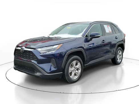 Used 2024 Toyota RAV4 XLE image 2