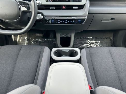 Used 2024 Hyundai Ioniq 5 SEL AWD/4WD image 12