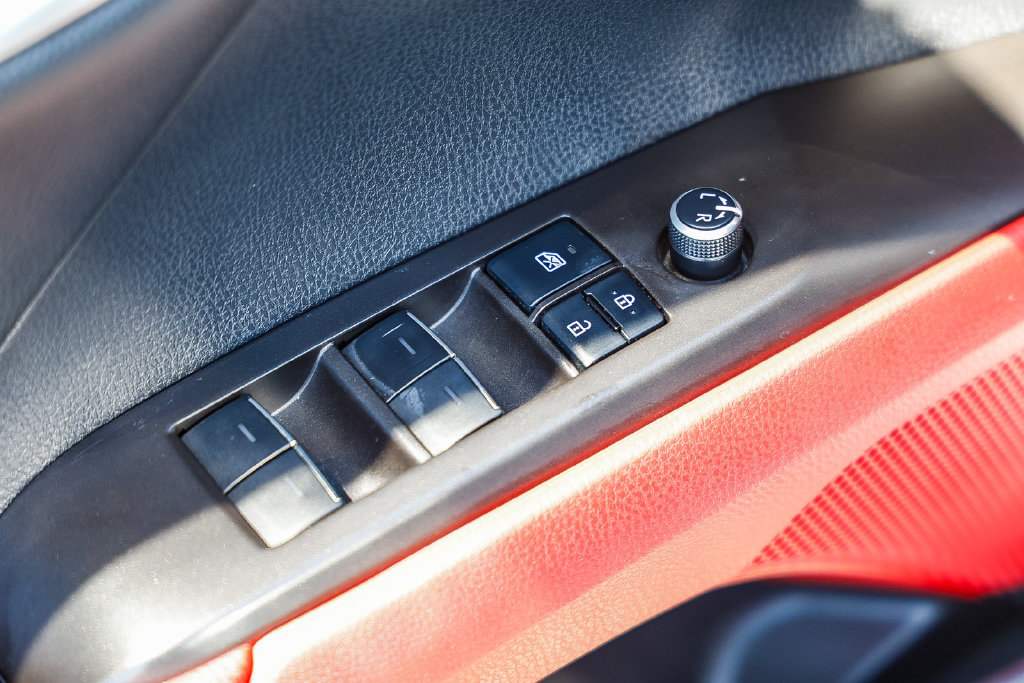 Used 2022 Toyota Camry XSE FWD image 36