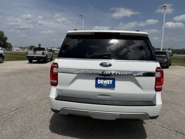 Used 2021 Ford Expedition XLT AWD/4WD image 8