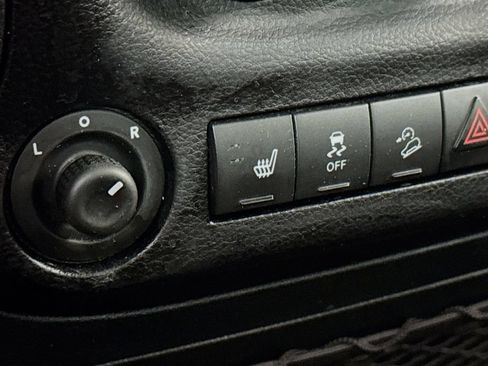Used 2018 Jeep Wrangler Sport AWD/4WD image 20