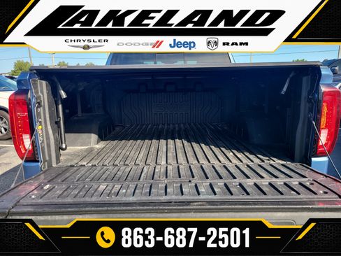 Used 2025 GMC Sierra 1500 Denali AWD/4WD image 8